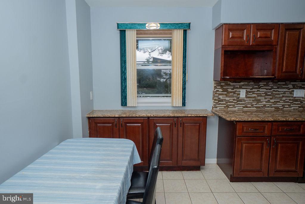 9957 Sandy Road Philadelphia, PA 19115 - Photo 10 of 28