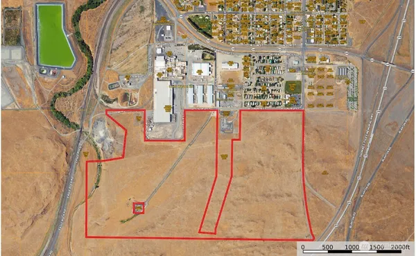 view of a wooden floor with entryway