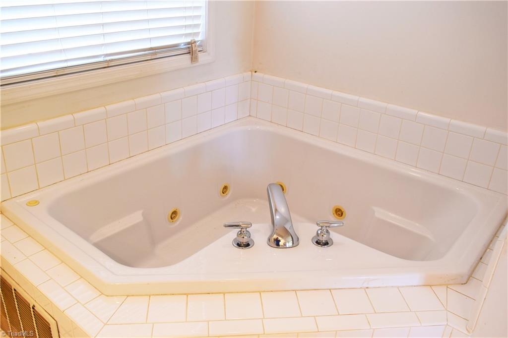 7717 Athens Road Stokesdale, NC 27357 - Photo 15 of 28 Gallery Image 15