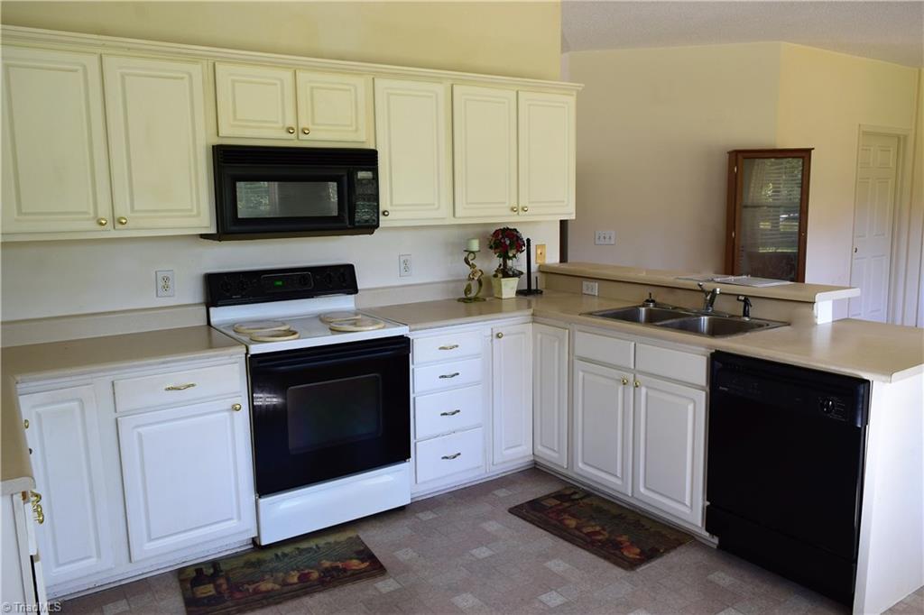 7717 Athens Road Stokesdale, NC 27357 - Photo 25 of 28 Gallery Image 25
