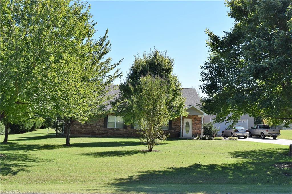 7717 Athens Road Stokesdale, NC 27357 - Photo 9 of 28 Gallery Image 9