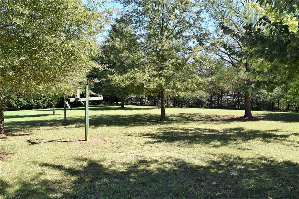 7717 Athens Road Stokesdale, NC 27357 - Photo 10 of 28 Gallery Image 10