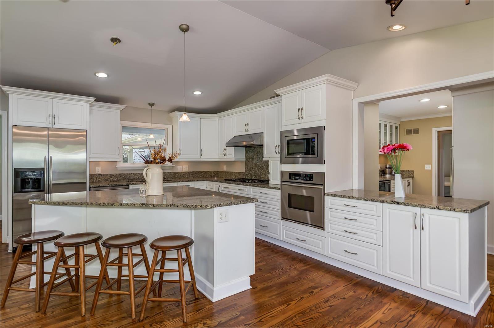 9 Danfield Road St. Louis, MO 63124 - Photo 16 of 45 Gallery Image 16