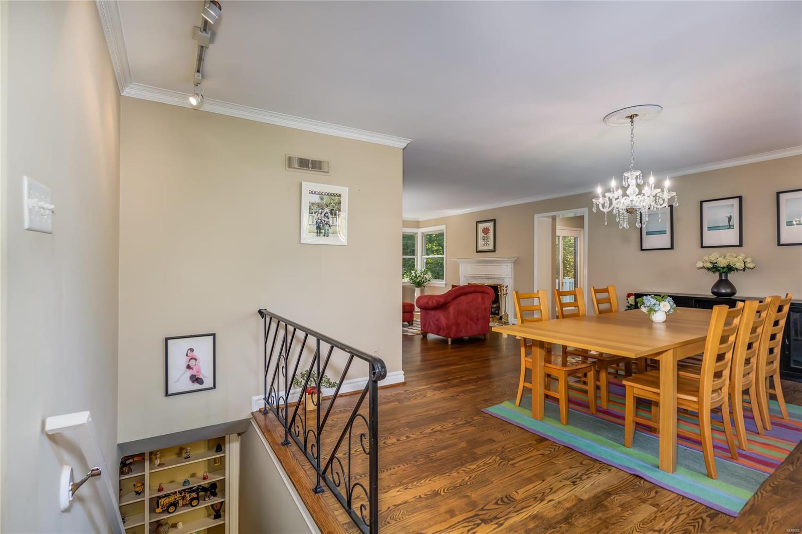 9 Danfield Road St. Louis, MO 63124 - Photo 9 of 45 Gallery Image 9