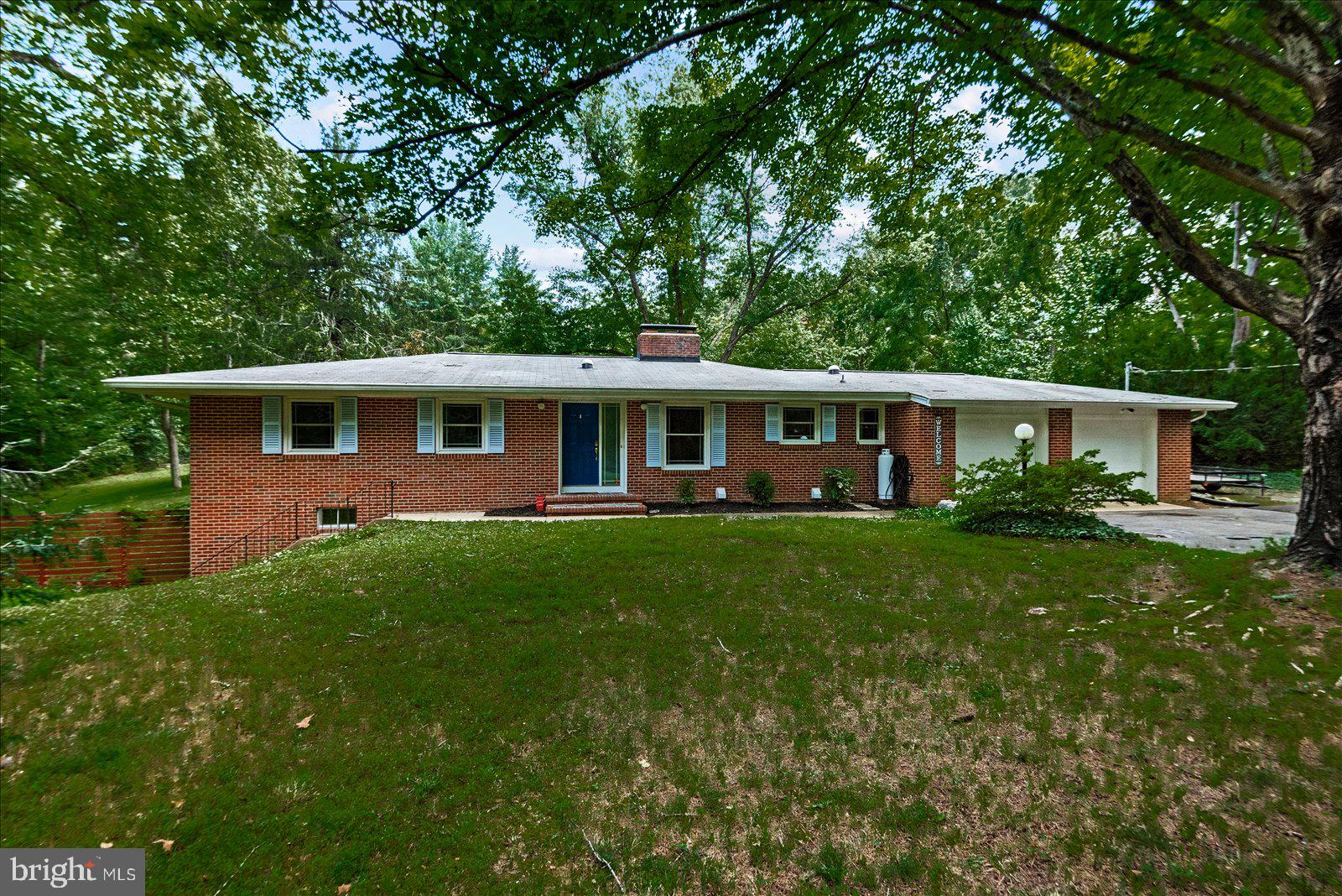 11220 Dahlgren Road King George, VA 22485 - Photo 2 of 51