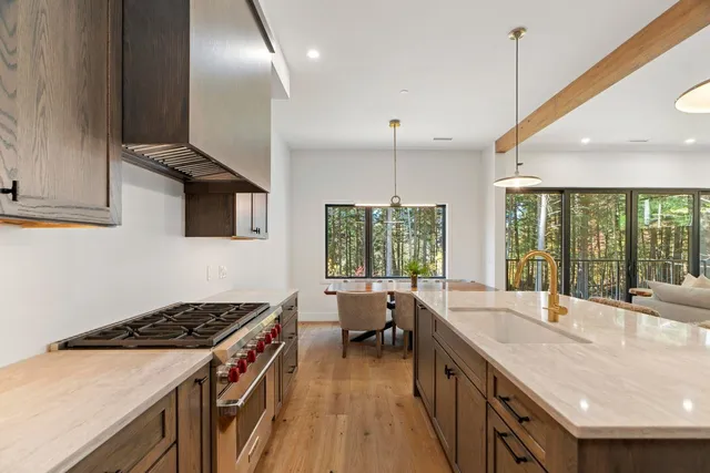 $1,665,000 | 87 A Slate Hill, Unit 5, Stowe, VT 05672