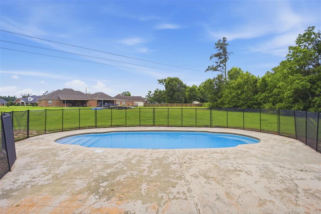 1886 Walker Road Sulphur, LA 70665 - Photo 18 of 20