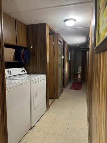 $1,400 | 2749 North Main Street, Bastrop, TX 78602