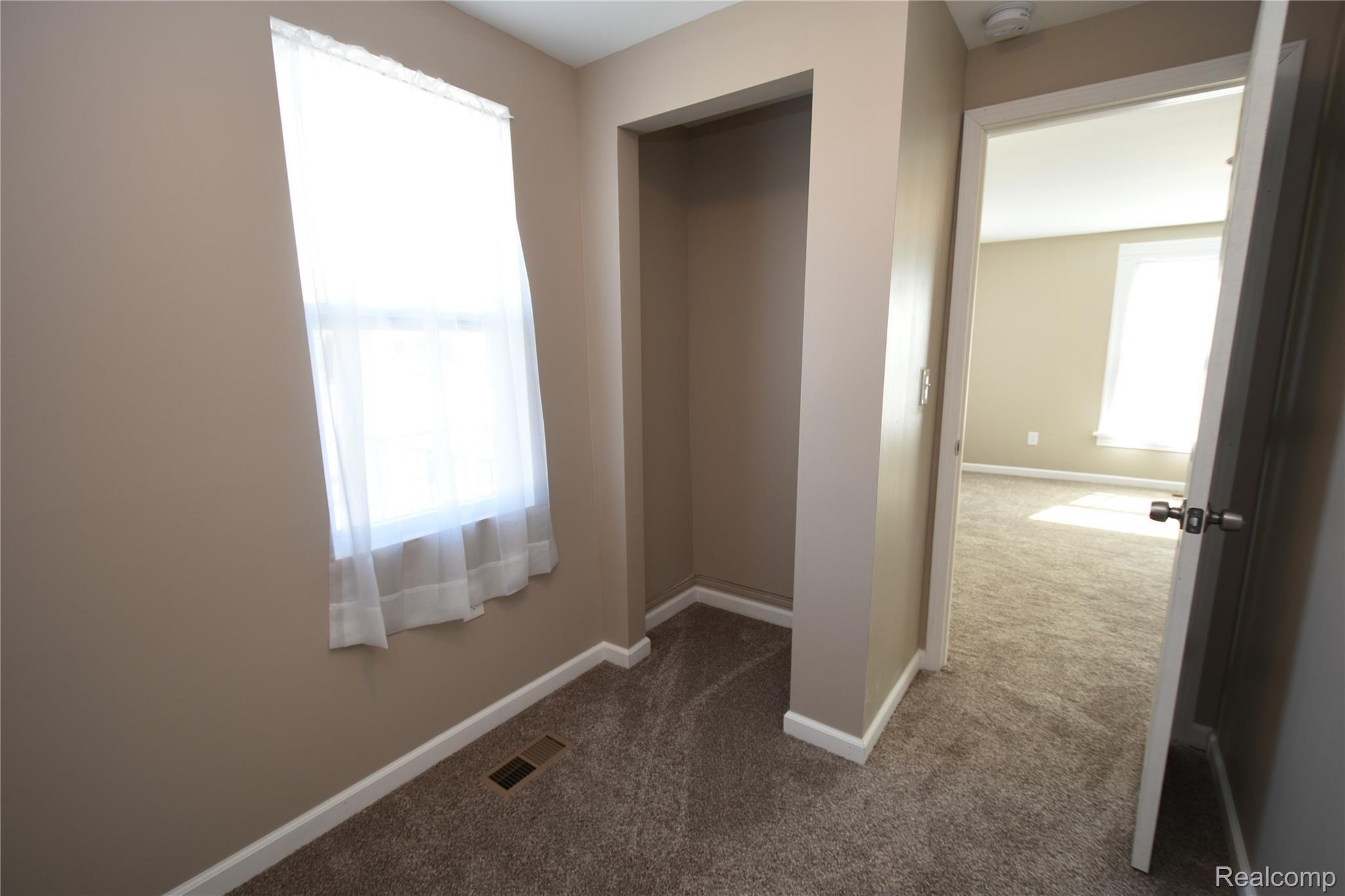 4020 South Mill Road Dryden, MI 48428 - Photo 19 of 37 DSC_6101.JPG