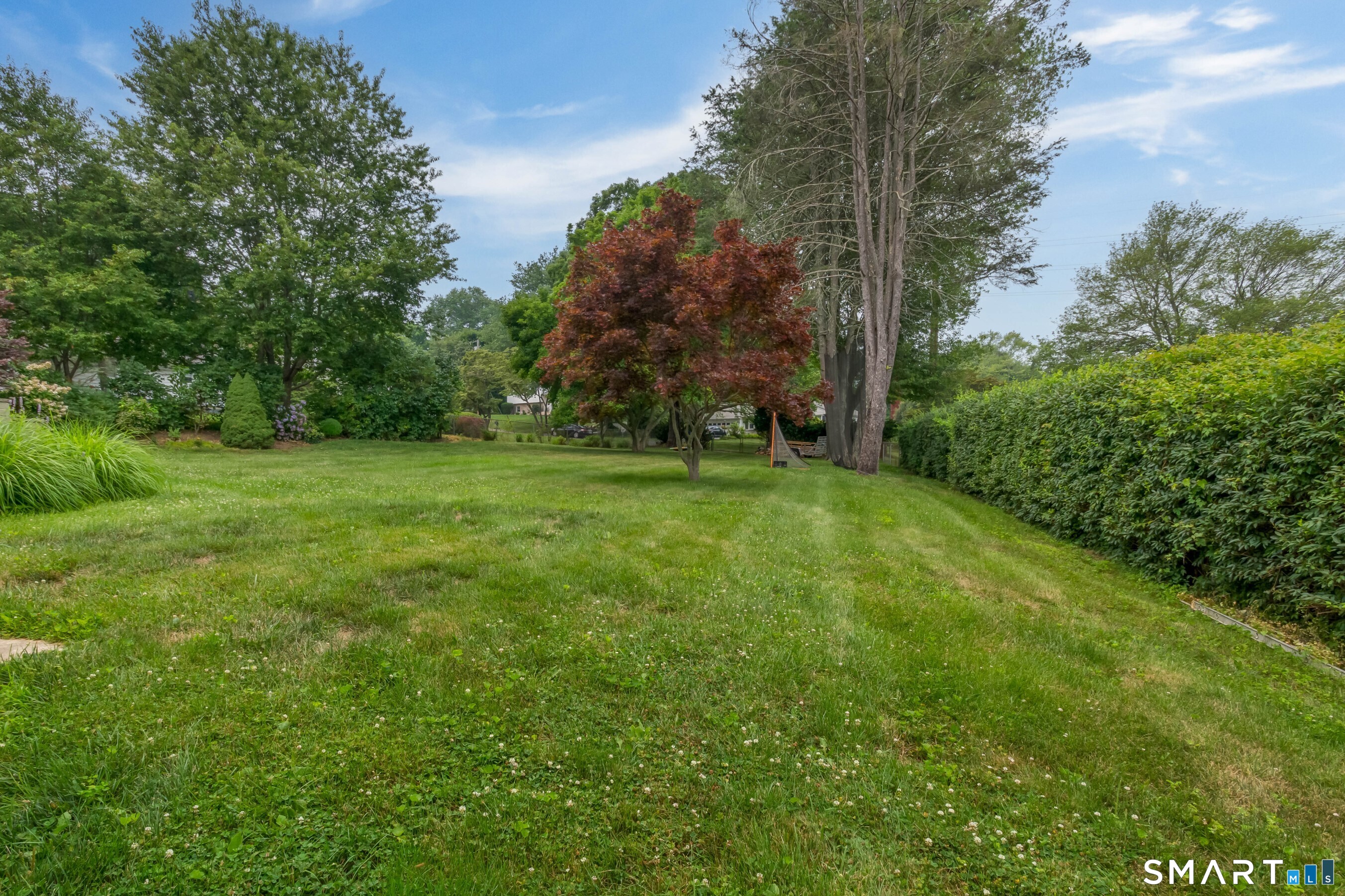108 Colonese Road Fairfield, CT 06825 - Photo 23 of 25