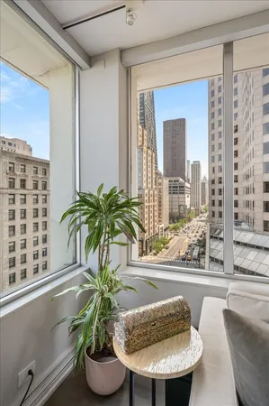 $9,995 | 1000 North Lake Shore Plaza, Unit 12B, Chicago, IL 60611