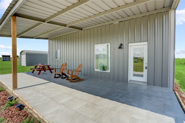 $399,000 | 17017 County Road 210, East Bernard, TX 77435