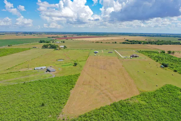 $399,000 | 17017 County Road 210, East Bernard, TX 77435
