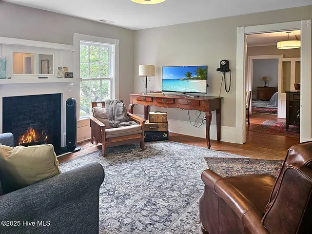 $545,000 | 207 South Oakum Street, Edenton, NC 27932