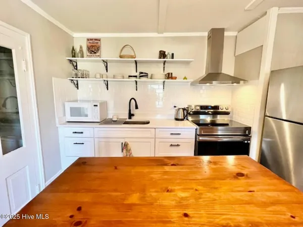 $545,000 | 207 South Oakum Street, Edenton, NC 27932