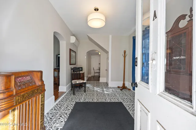 $545,000 | 207 South Oakum Street, Edenton, NC 27932