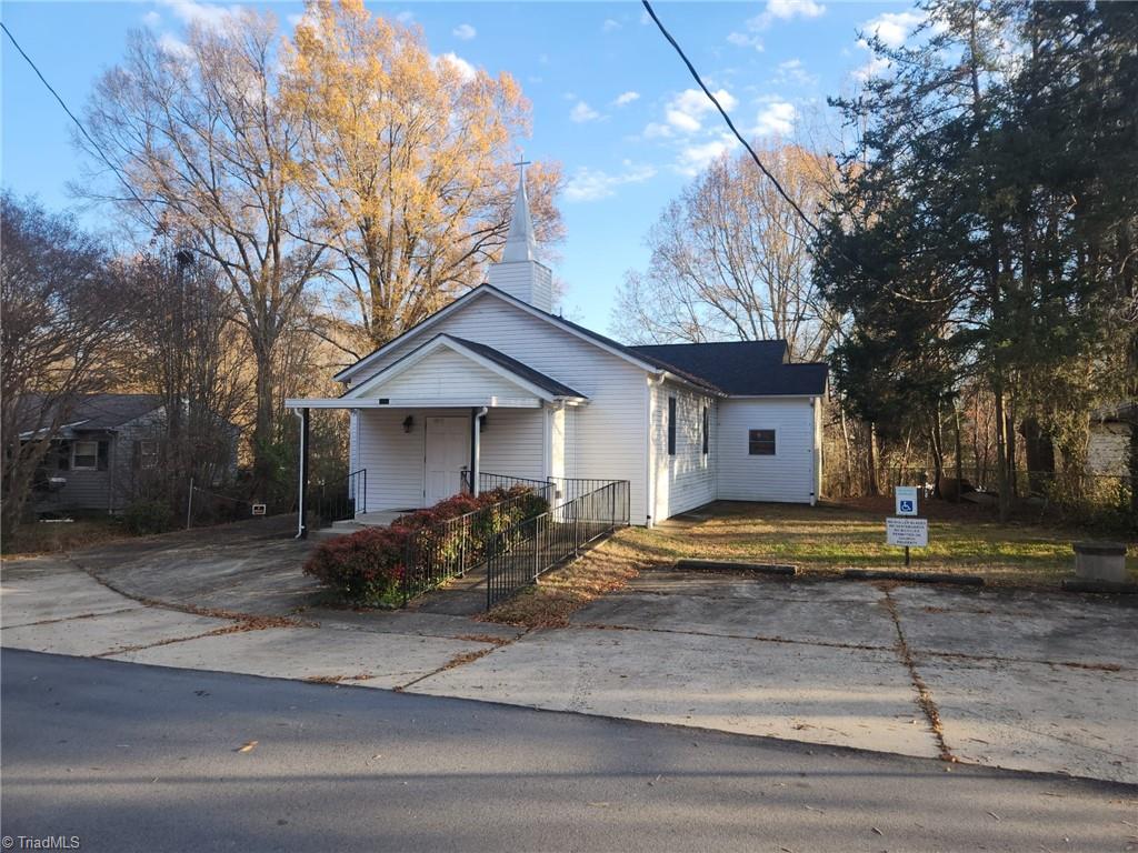 4917 Rhondan Road Summerfield, NC 27358 - Photo 10 of 10 Gallery Image 10