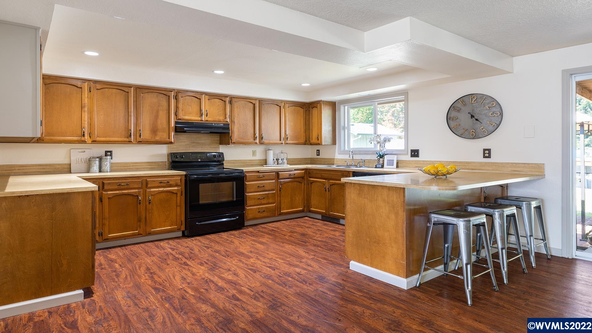 377 Fir Street Lyons, OR 97358 - Photo 12 of 41 Gallery Image 12