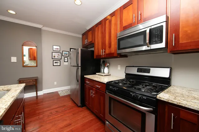 $325,000 | 1926 Poplar Street, Unit 1, Philadelphia, PA 19130