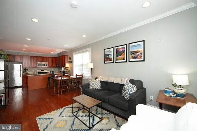 $325,000 | 1926 Poplar Street, Unit 1, Philadelphia, PA 19130