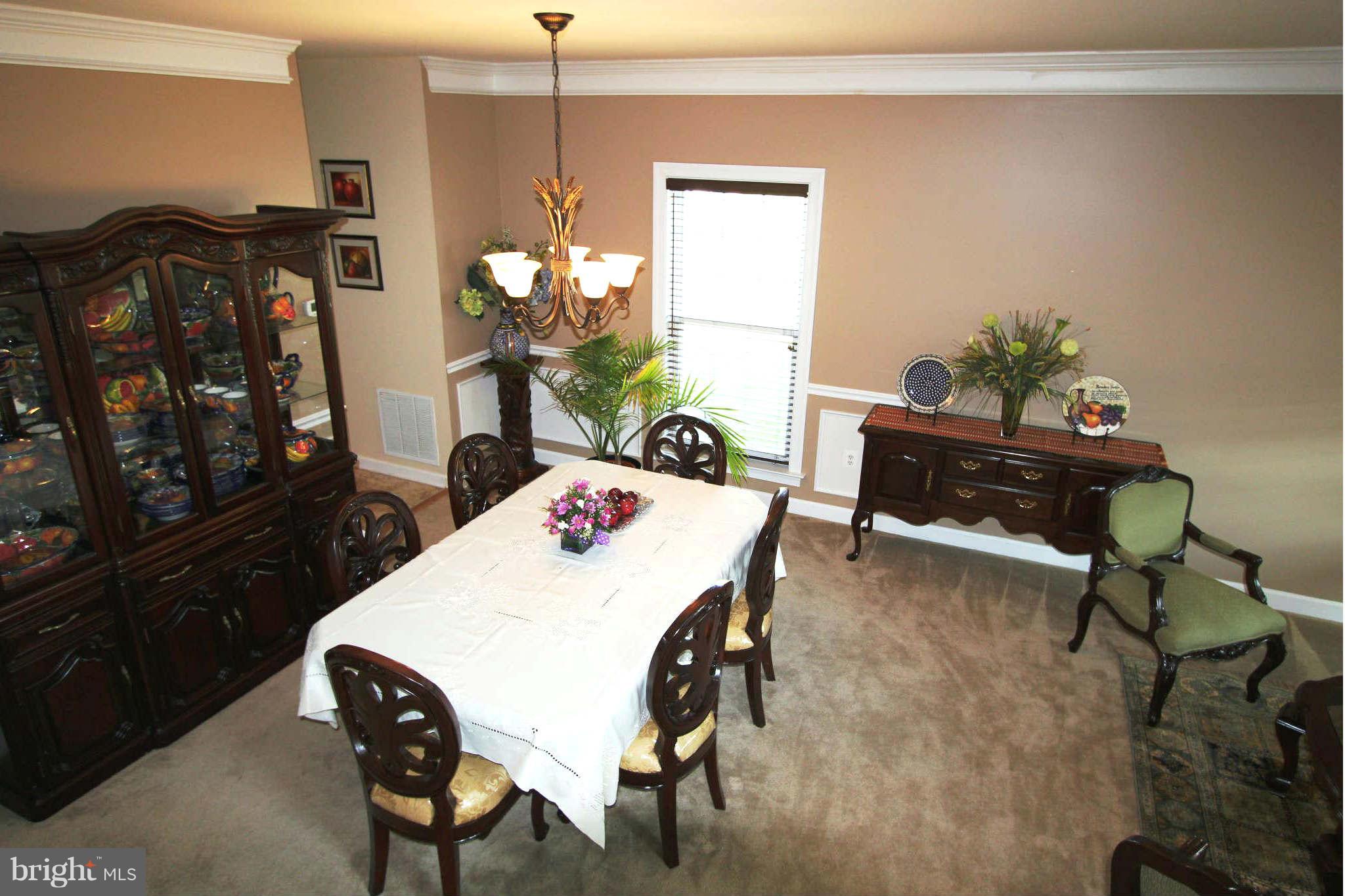 4199 Agency Loop Triangle, VA 22172 - Photo 3 of 28 Dining Room