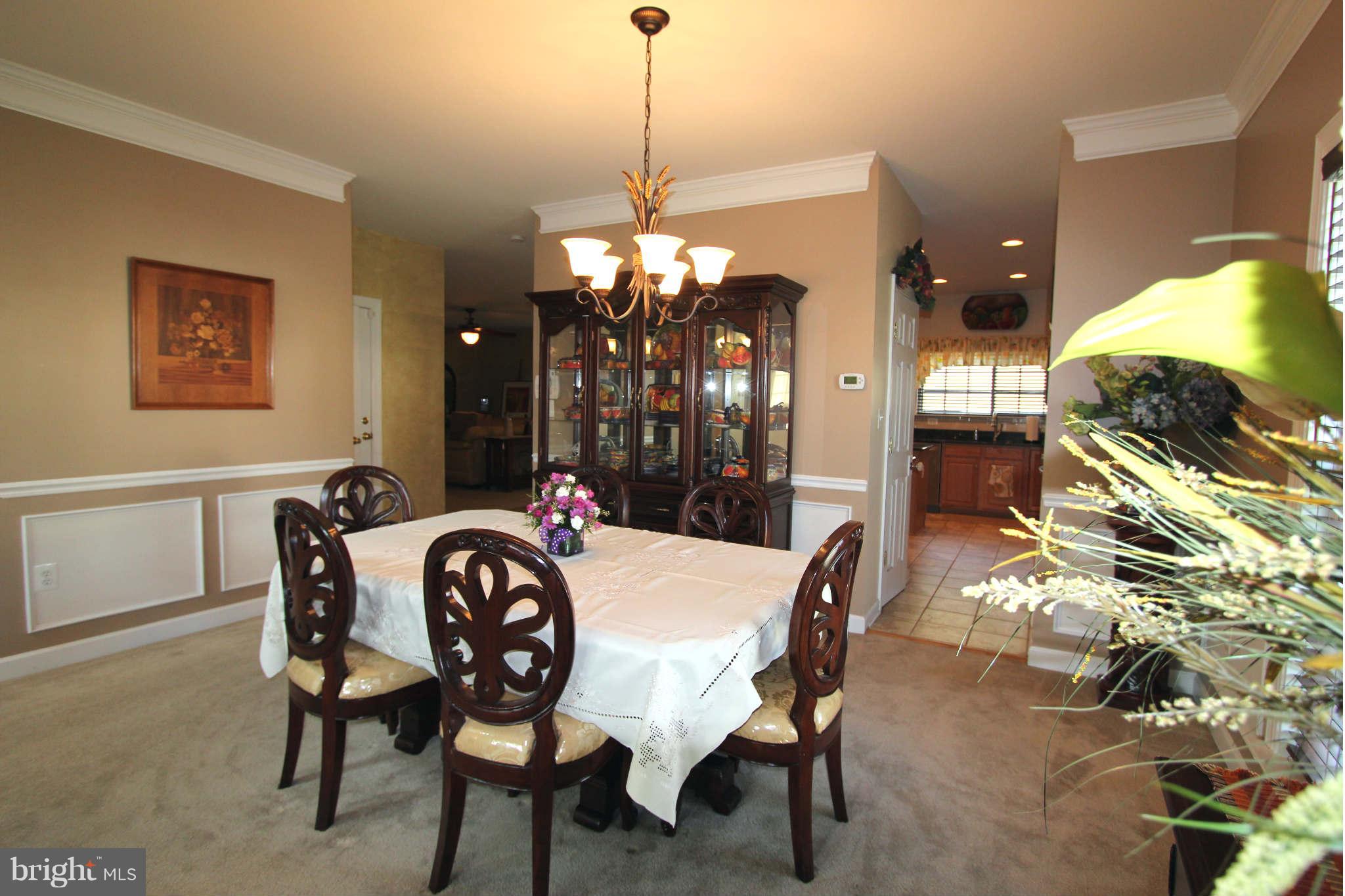 4199 Agency Loop Triangle, VA 22172 - Photo 4 of 28 Dining Room