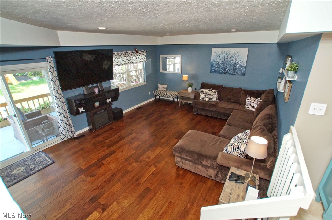745 Dickerson Road Willowick, OH 44095 - Photo 11 of 35 Gallery Image 11