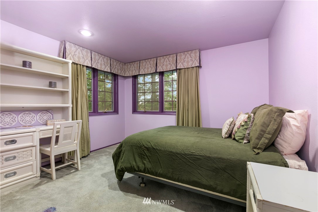 14212 164th Avenue Southeast Renton, WA 98059 - Photo 18 of 40 Gallery Image 18