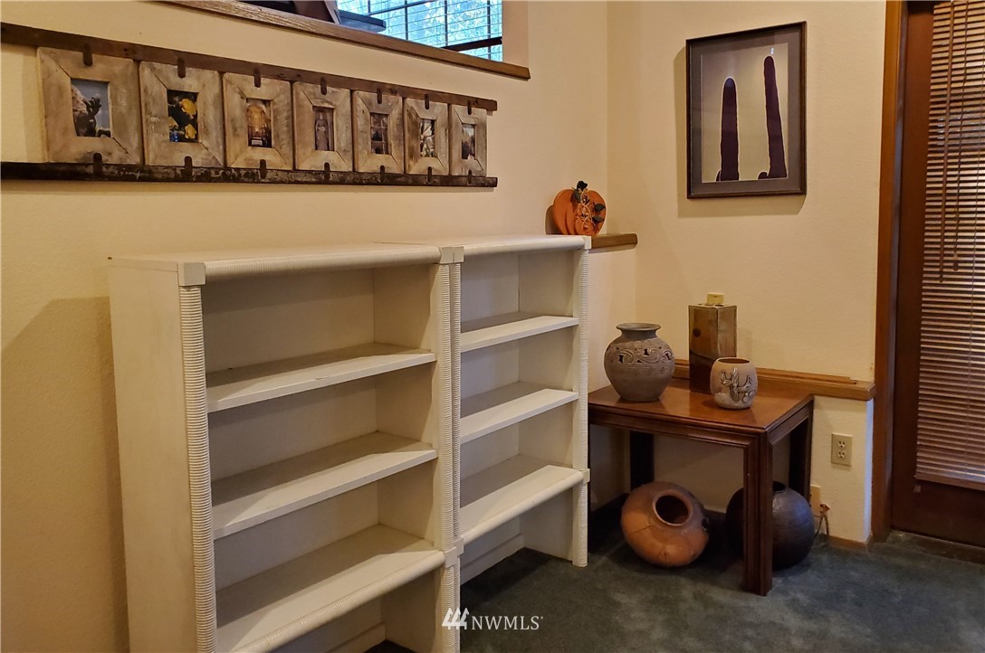14212 164th Avenue Southeast Renton, WA 98059 - Photo 20 of 40 Gallery Image 20
