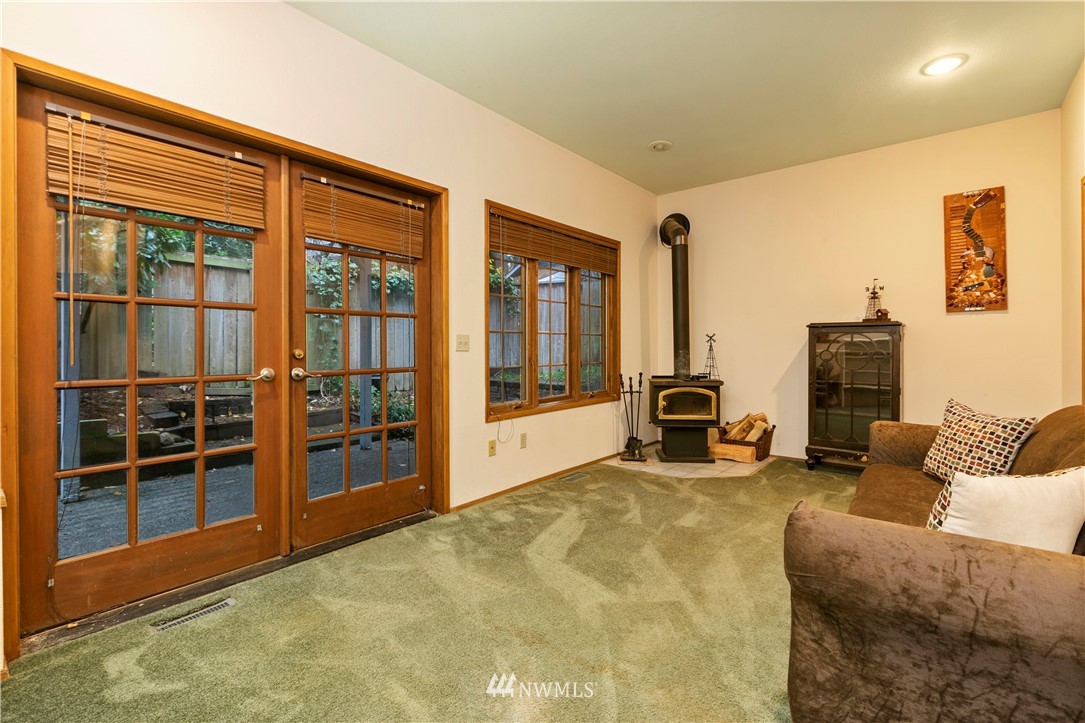 14212 164th Avenue Southeast Renton, WA 98059 - Photo 21 of 40 Gallery Image 21