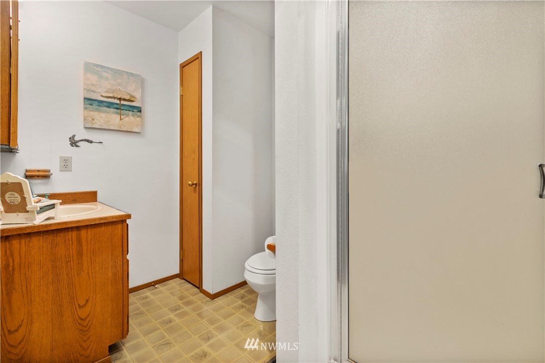 14212 164th Avenue Southeast Renton, WA 98059 - Photo 23 of 40 Gallery Image 23