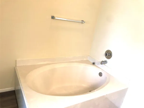 $2,350 | 4819 Sunshine Drive, Sugar Land, TX 77479