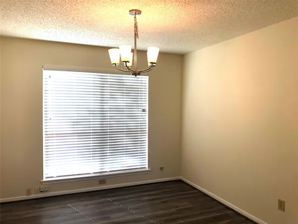 $2,350 | 4819 Sunshine Drive, Sugar Land, TX 77479