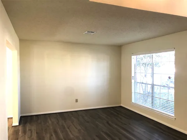 $2,350 | 4819 Sunshine Drive, Sugar Land, TX 77479