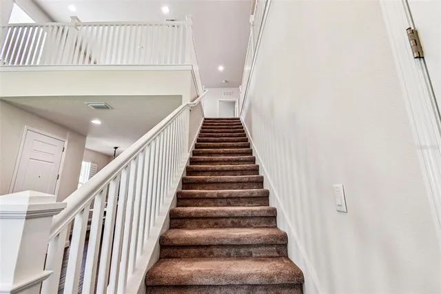 $550,000 | 1942 Marlington Way, Clearwater, FL 33763