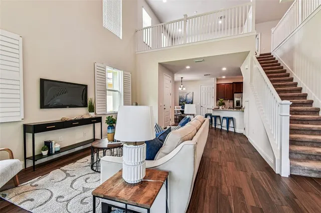 $550,000 | 1942 Marlington Way, Clearwater, FL 33763