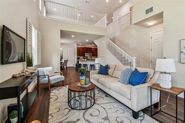 $550,000 | 1942 Marlington Way, Clearwater, FL 33763