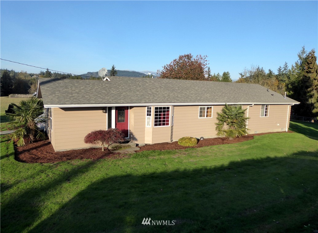 23005 Gunderson Road Mount Vernon, WA 98273 - Photo 2 of 25 Gallery Image 2