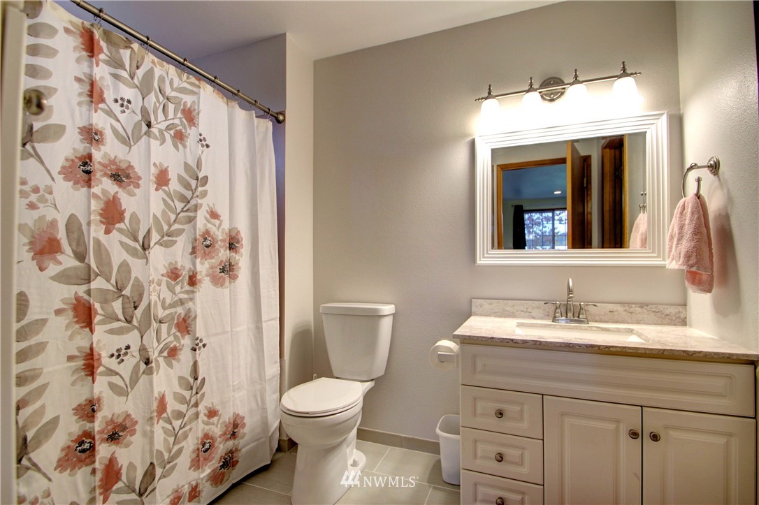23005 Gunderson Road Mount Vernon, WA 98273 - Photo 13 of 25 Gallery Image 13