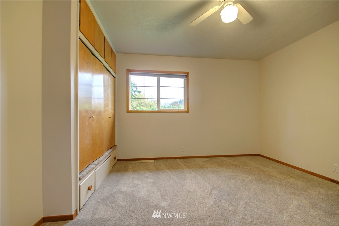 23005 Gunderson Road Mount Vernon, WA 98273 - Photo 16 of 25 Gallery Image 16