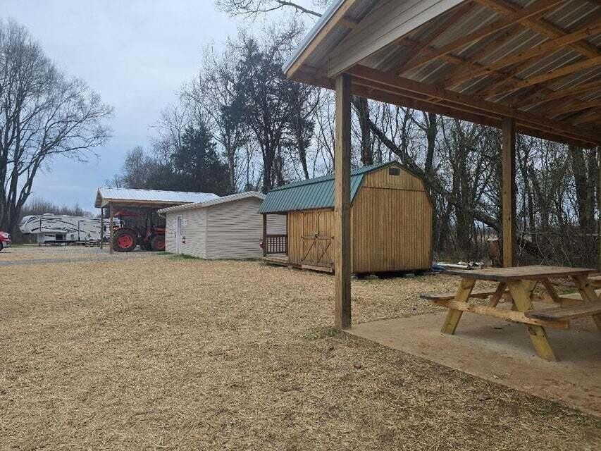 8415 River Road Decatur, TN 37322 - Photo 16 of 35