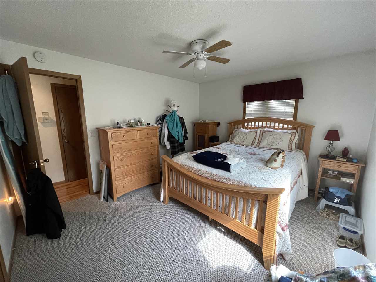 5023 Robindale Way Gladwin, MI 48624 - Photo 2 of 27