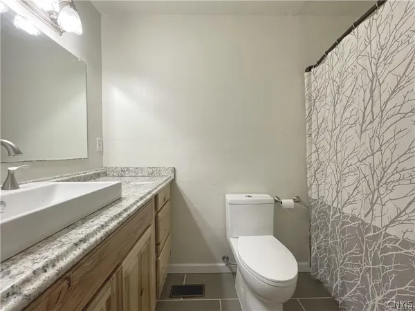 $1,400 | 8612 Peck Street, Le Ray, NY 13637