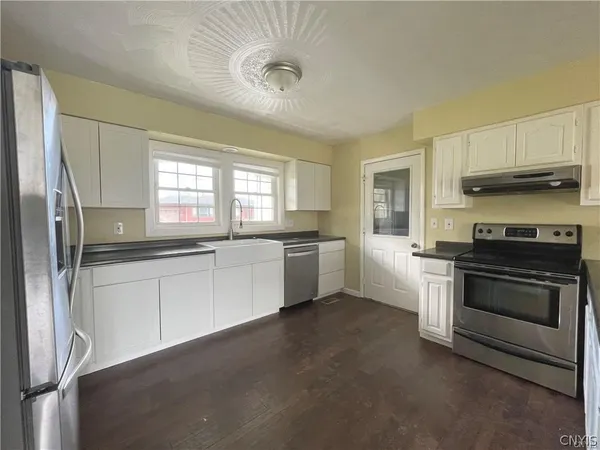 $1,400 | 8612 Peck Street, Le Ray, NY 13637