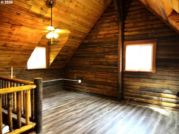 $449,000 | 52633 McKenzie Highway, Blue River, OR 97413
