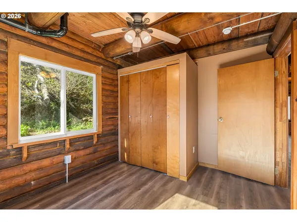 $449,000 | 52633 McKenzie Highway, Blue River, OR 97413