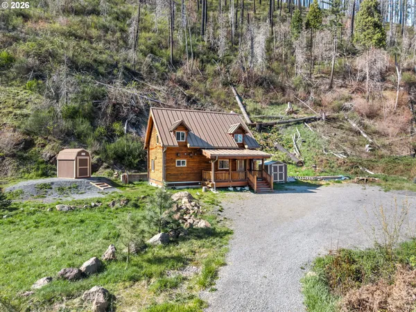 $449,000 | 52633 McKenzie Highway, Blue River, OR 97413