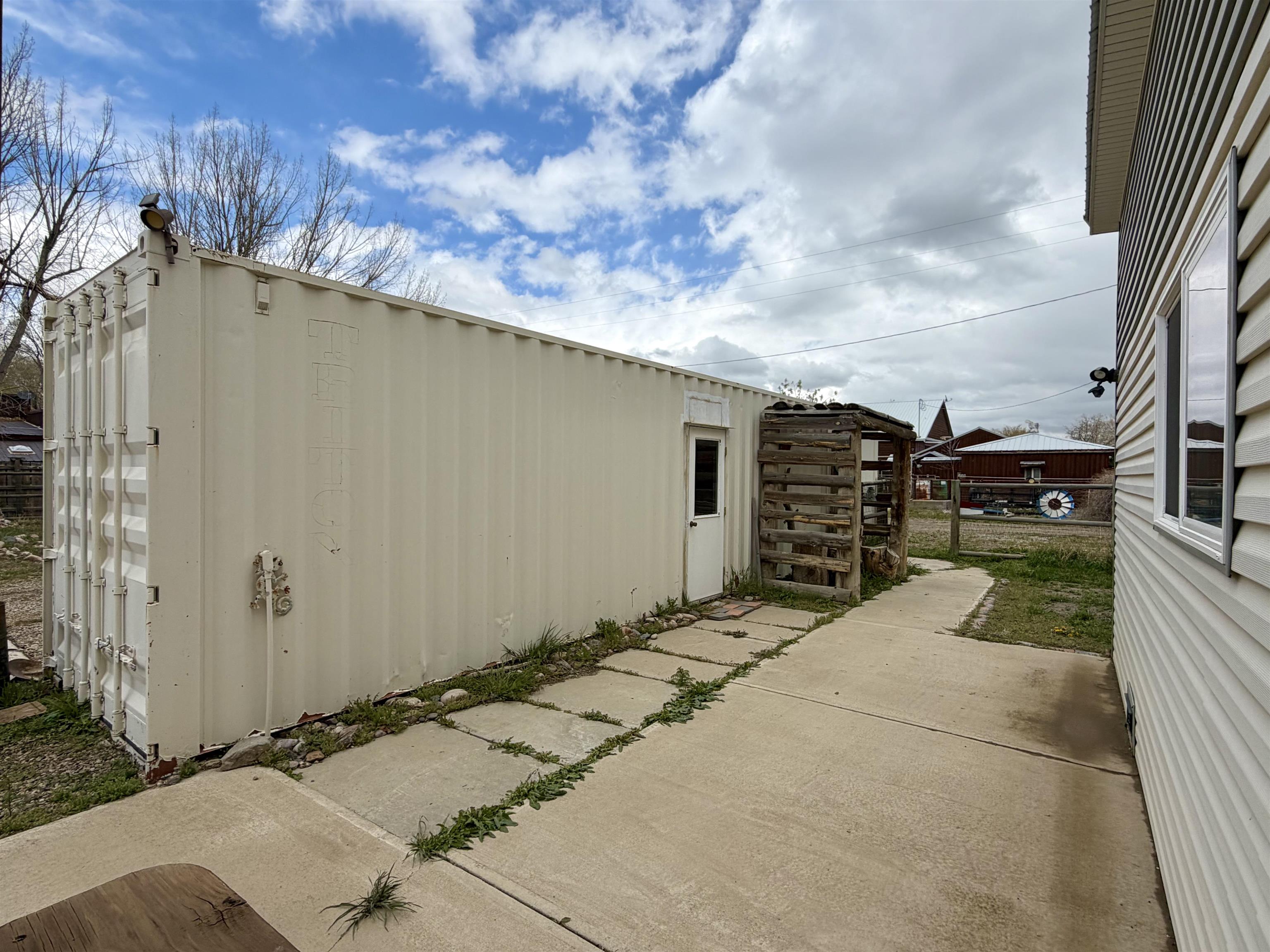 45 South Miles Street Baggs, WY 82321 - Photo 26 of 28