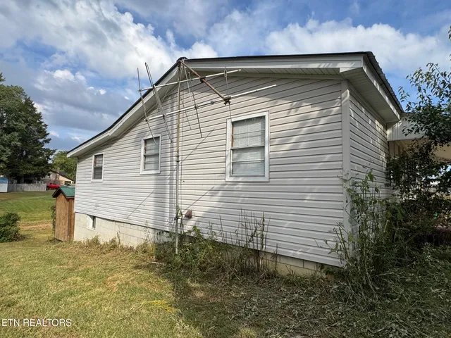 $225,000 | 201 Taylor Avenue, Jamestown, TN 38556