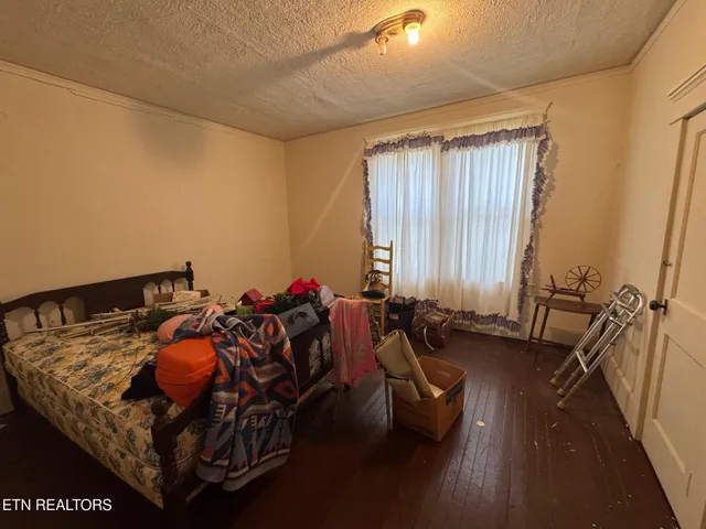 $225,000 | 201 Taylor Avenue, Jamestown, TN 38556